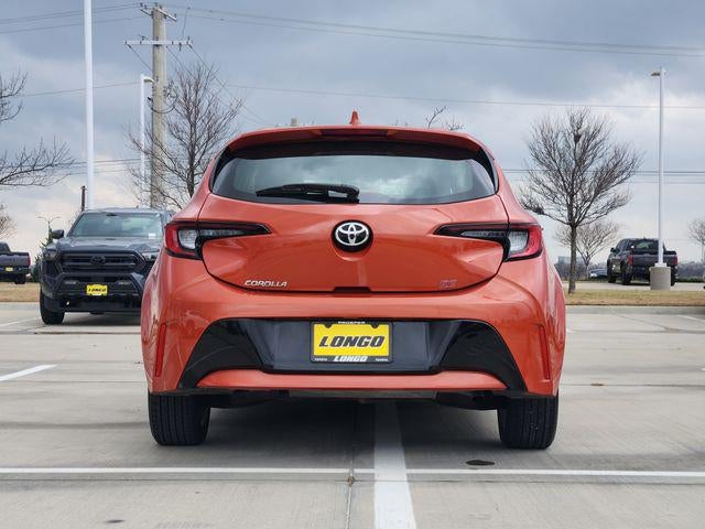 2025 Toyota Corolla Hatchback SE