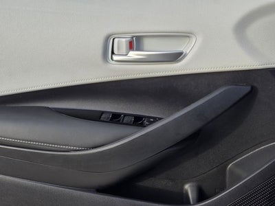 2022 Toyota Corolla Hatchback SE