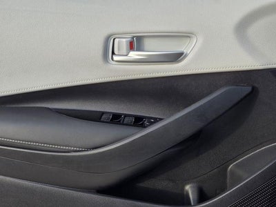 2022 Toyota Corolla Hatchback SE