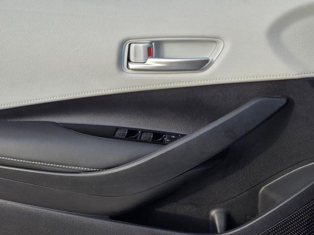2022 Toyota Corolla Hatchback SE