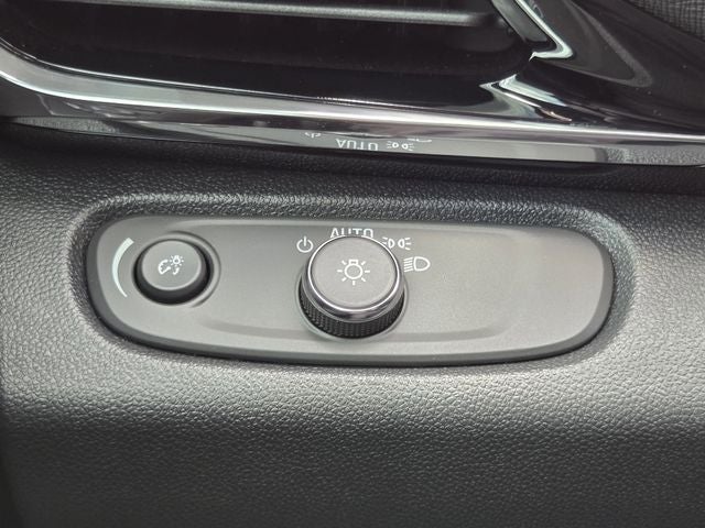2025 Buick Envista Avenir
