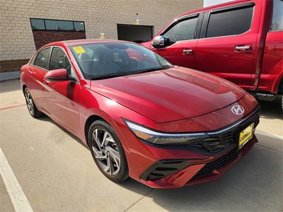 2025 Hyundai Elantra Limited