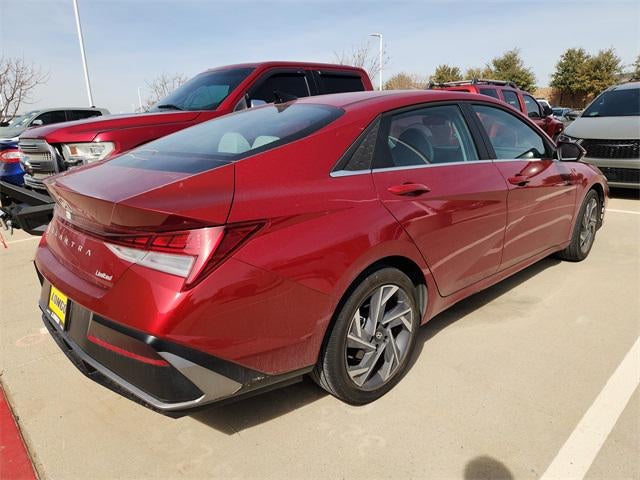 2025 Hyundai Elantra Limited