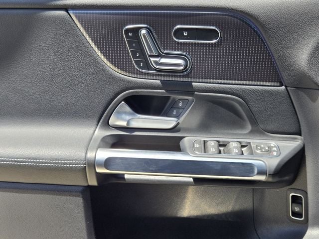 2023 Mercedes-Benz EQB 350 4MATIC®