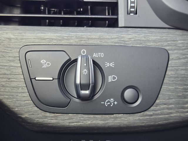 2023 Audi A4 45 S line Premium Plus quattro