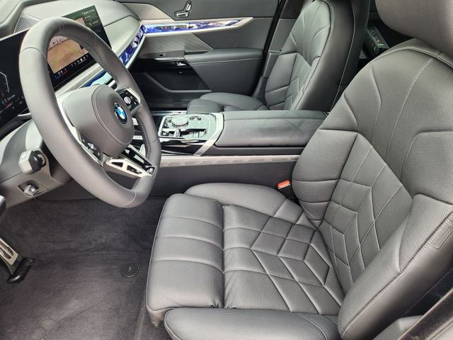 2025 BMW 7 Series 760i xDrive