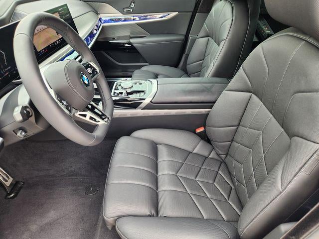 2025 BMW 7 Series 760i xDrive