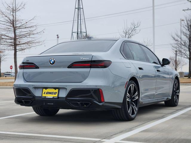 2025 BMW 7 Series 760i xDrive