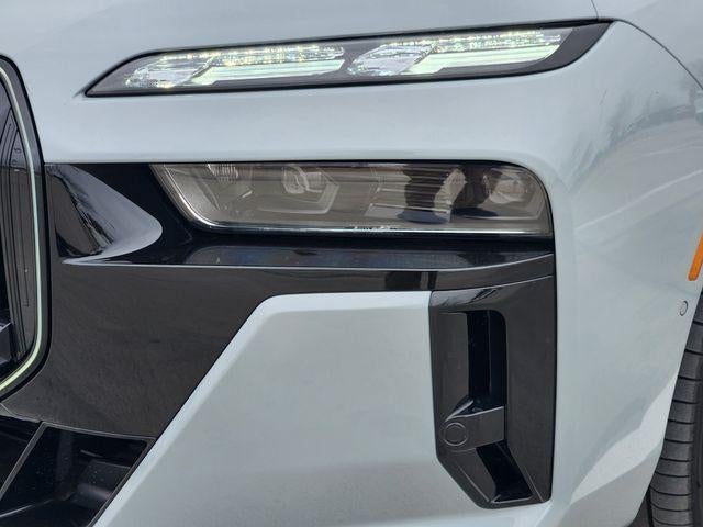 2025 BMW 7 Series 760i xDrive