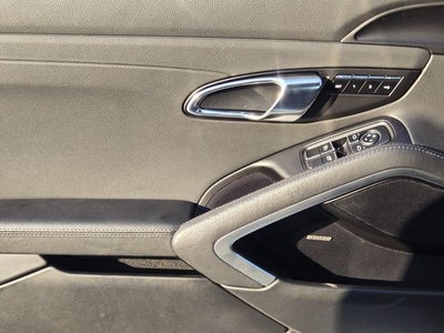 2018 Porsche 718 Cayman Base