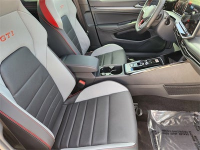 2025 Volkswagen Golf GTI Autobahn