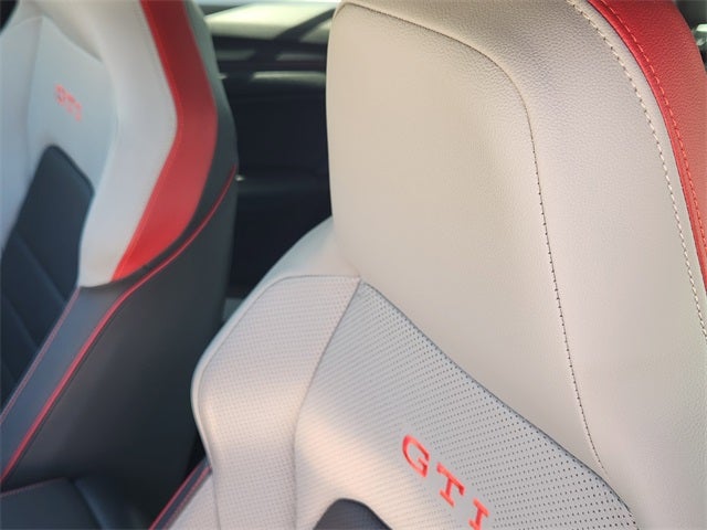 2025 Volkswagen Golf GTI Autobahn