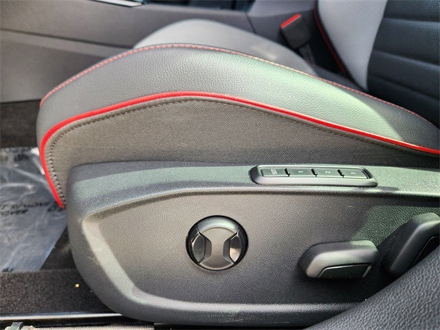 2025 Volkswagen Golf GTI Autobahn