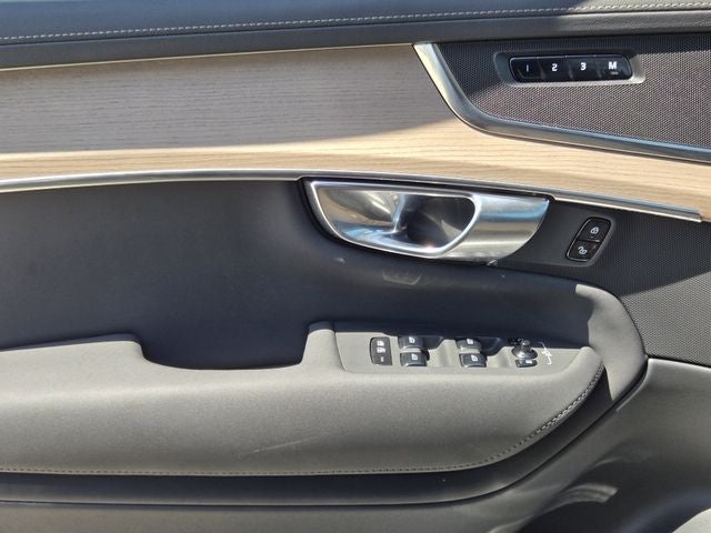 2025 Volvo XC90 B6 Plus 7-Seater 2025.5