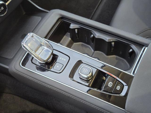 2025 Volvo XC90 B6 Plus 7-Seater 2025.5