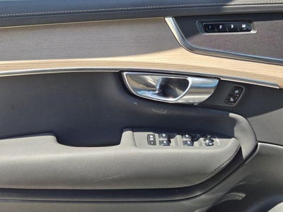 2025 Volvo XC90 B6 Plus 7-Seater 2025.5