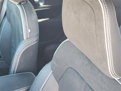 2021 Volvo XC40 R-Design