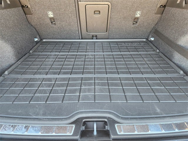 2021 Volvo XC40 R-Design