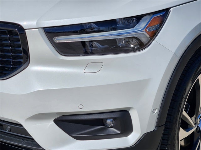 2021 Volvo XC40 R-Design