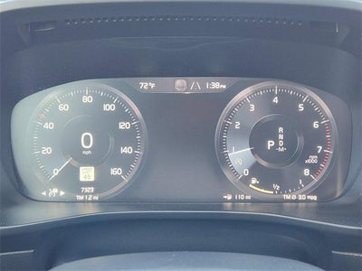 2021 Volvo XC40 R-Design