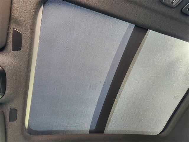 2021 Volvo XC40 R-Design