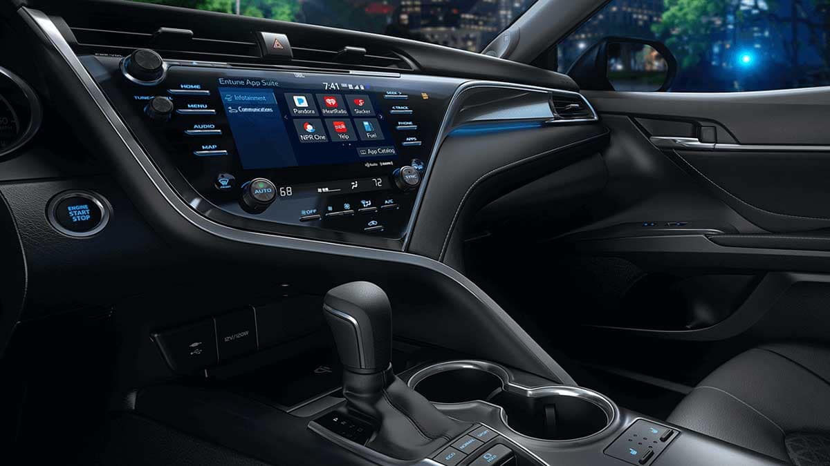 Toyota-Camry-Dashboard | Longo Toyota of Prosper in Prosper TX